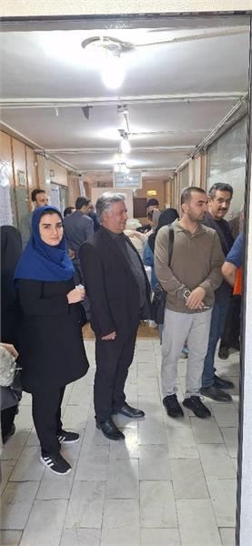 ♻️ شرکت اعضای دانشکده علوم توانبخشی کرمانشاه در انتخابات نظام پزشکی نمادی از مسئولیت‌پذیری اجتماعی و حرفه‌ای در کنار آموزش و پژوهش